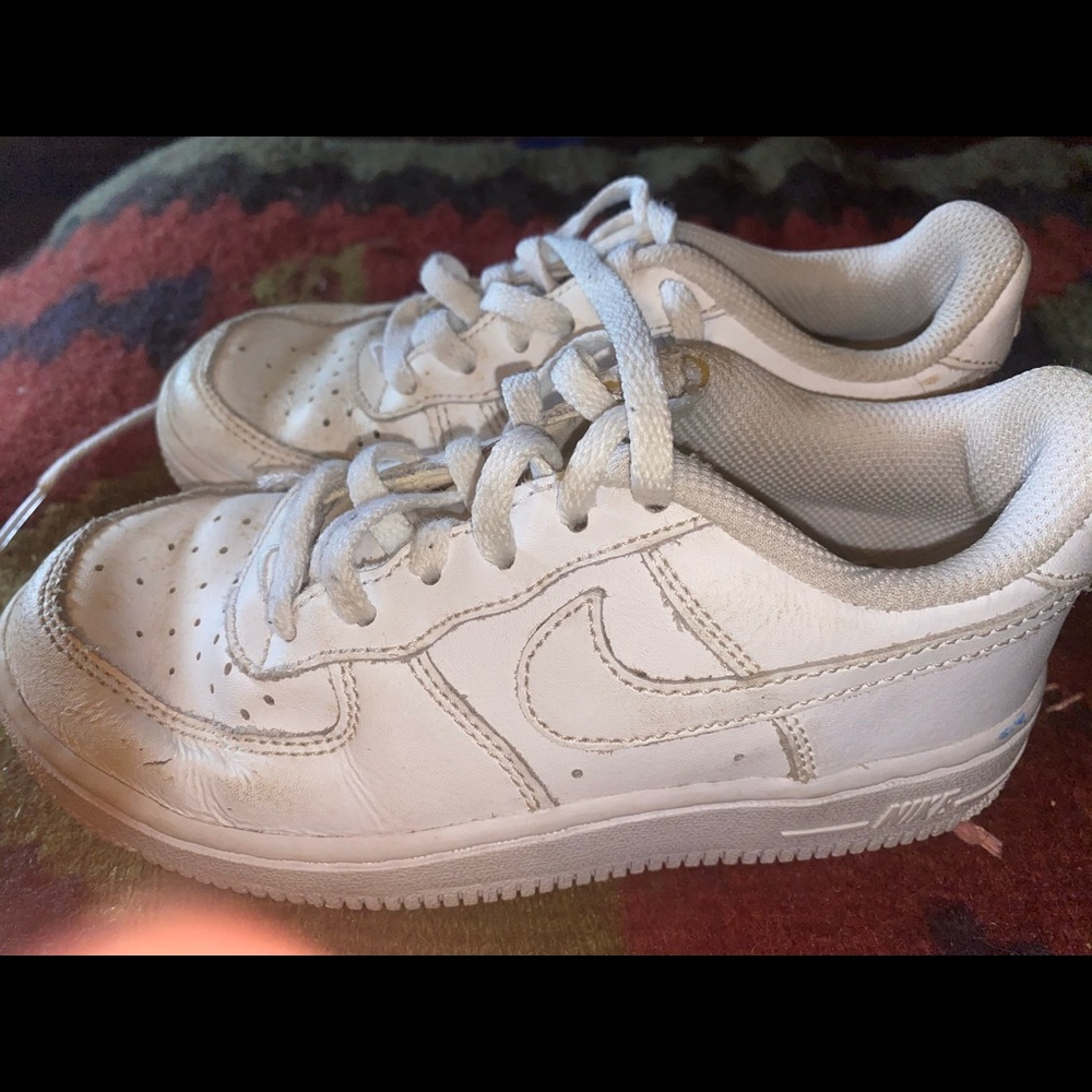 Little boys sz 12 white nike tennis shoes
